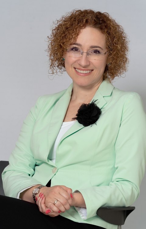 Ivanka Nikolova Shalapatova